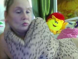 yoursex-kroshka webcam model stream image