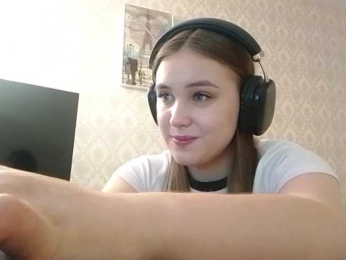 KathleenNoblin webcam bongacams model stream image