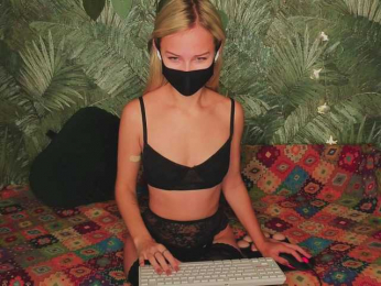 Meeeeow webcam model stream image