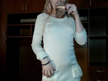 likeAflower webcam bongacams model stream image