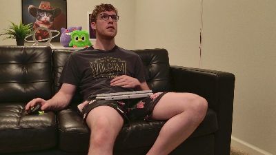BlueEyedTallGuy webcam model stream image
