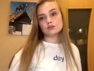nicholletassie webcam camsoda model stream image