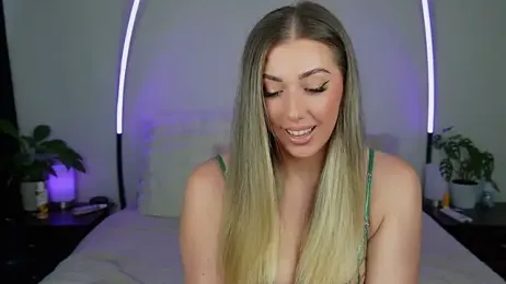 Lulu_berkeley webcam stripchat model stream image