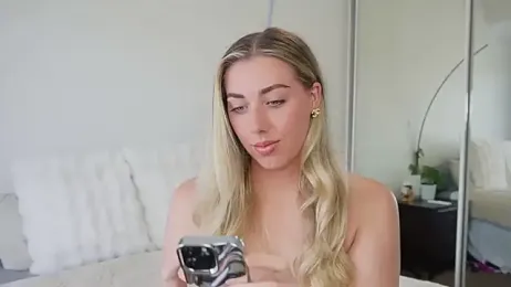 Lulu_berkeley webcam stripchat model stream image