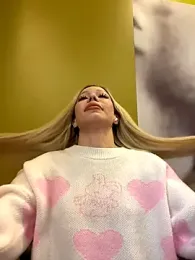 babydolll webcam model stream image