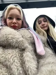 babydolll webcam model stream image