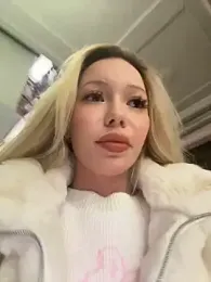babydolll webcam stripchat model stream image