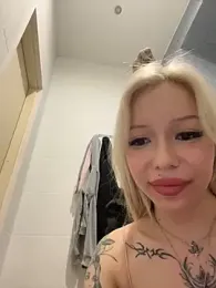 babydolll webcam model stream image