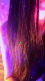 Aloneathome22 webcam model stream image