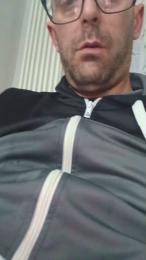 Lupocs webcam model stream image