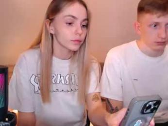 julsweet webcam model stream image