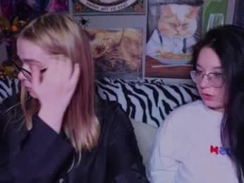 _favorite_ webcam model stream image