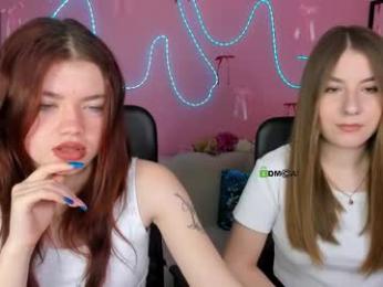 lucy_shy3 webcam model stream image