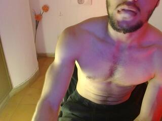 Zyon Benet webcam model stream image
