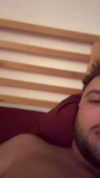 faciolo94hot webcam model stream image