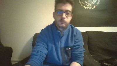 tuchi94 webcam model stream image