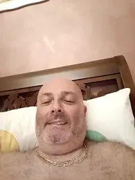Alexis_Bull webcam model stream image