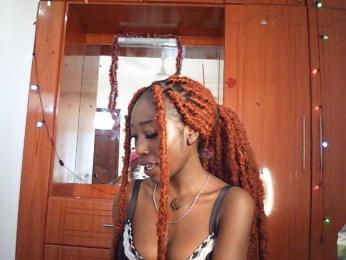 LeylieCandy webcam bongacams model stream image