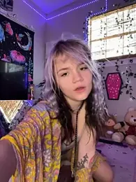 Cutiepiespanks webcam model stream image