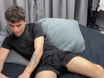 maxwoolf webcam model stream image