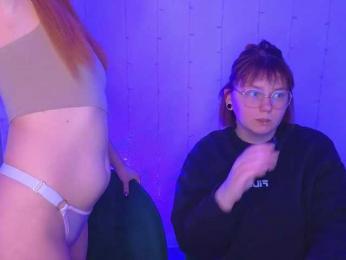 radianttwoX webcam bongacams model stream image