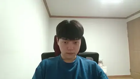 dhwisydy webcam stripchat model stream image