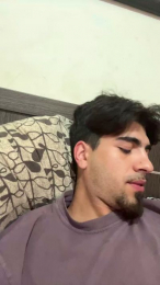 Jovencitobcn21 webcam model stream image