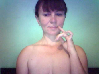 Vredina_Ksu webcam model stream image