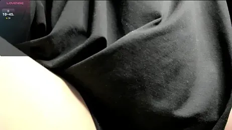 fem_to webcam model stream image