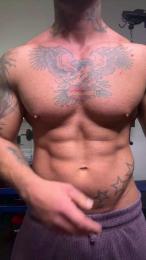 Fitboy8686 webcam model stream image