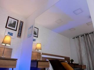 Nicko Angelato webcam model stream image