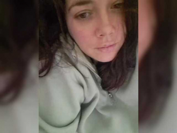 Naturally_Mom webcam model stream image