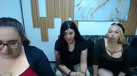 kloe-milf webcam model stream image