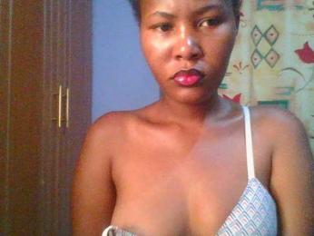 Pretty-thalia1 webcam model stream image