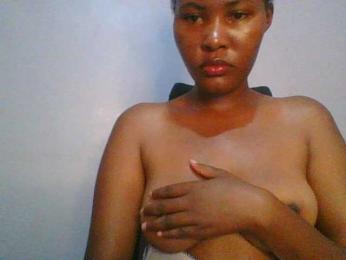 Pretty-thalia1 webcam model stream image