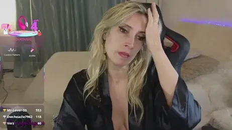 SorayaSapeca webcam model stream image
