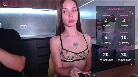 lekfull-kitten webcam model stream image