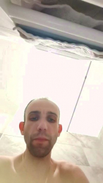 Snack83 webcam model stream image