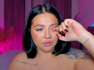 kylielips webcam model stream image