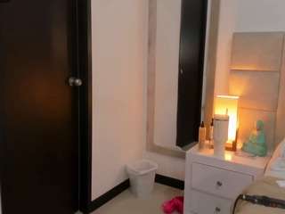 valeriecruz webcam model stream image