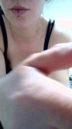 Shy_Nina1999 webcam model stream image