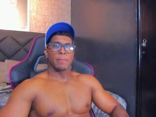 Dany Dryy webcam model stream image