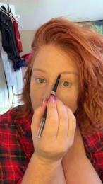 Rayvenred webcam model stream image