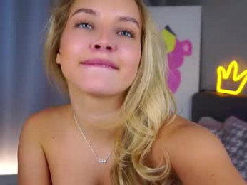 lipswithsmileonthem webcam model stream image