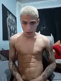 dany_hardy webcam model stream image