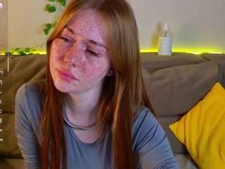 roxy-sunny webcam model stream image