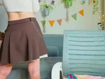 s0ftsophy webcam model stream image