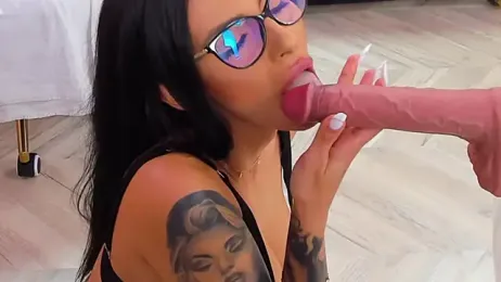 MiaBangz webcam model stream image