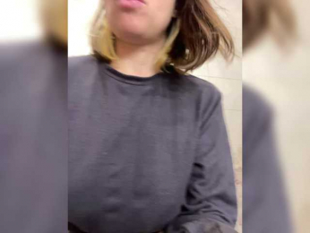 Lolipops69 webcam model stream image