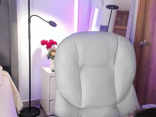 Irina Evans webcam model stream image